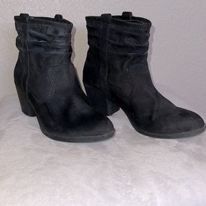 Arizona Jean Company Heeled Booties
